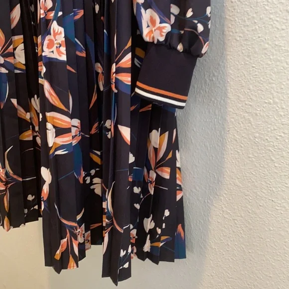 💜⭐️French Connection
Eliva A-line Casual Maxi Dress size 8 - Picture 8 of 14